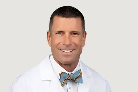 Dr.-R.-Lor-Randall-3x2